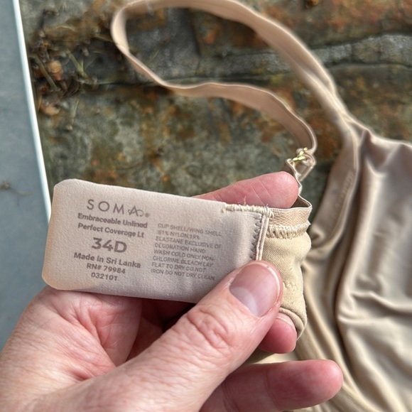 Soma Embraceable Unlined Perfect Coverage Lt cream bra 34D - Picture 3 of 3